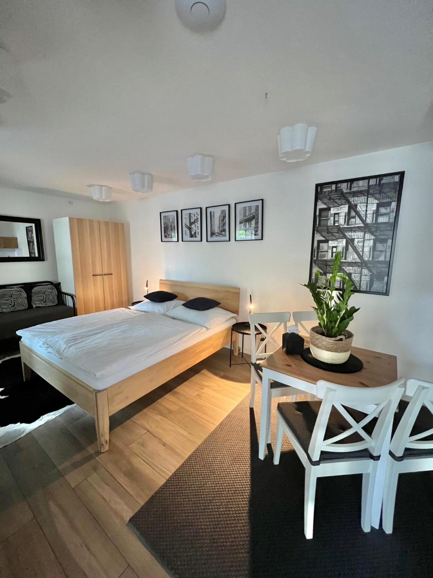 Apartmany Benesov Benesov nad Ploucnici Exteriör bild